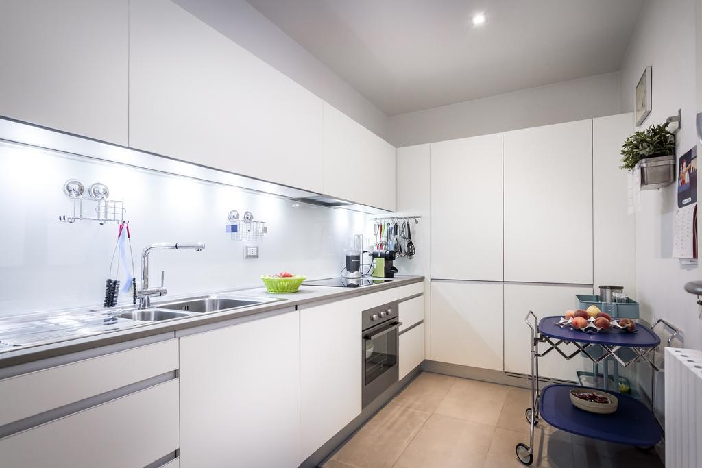 Como Design Apartment - Bymyhomeinコモ エクステリア 写真